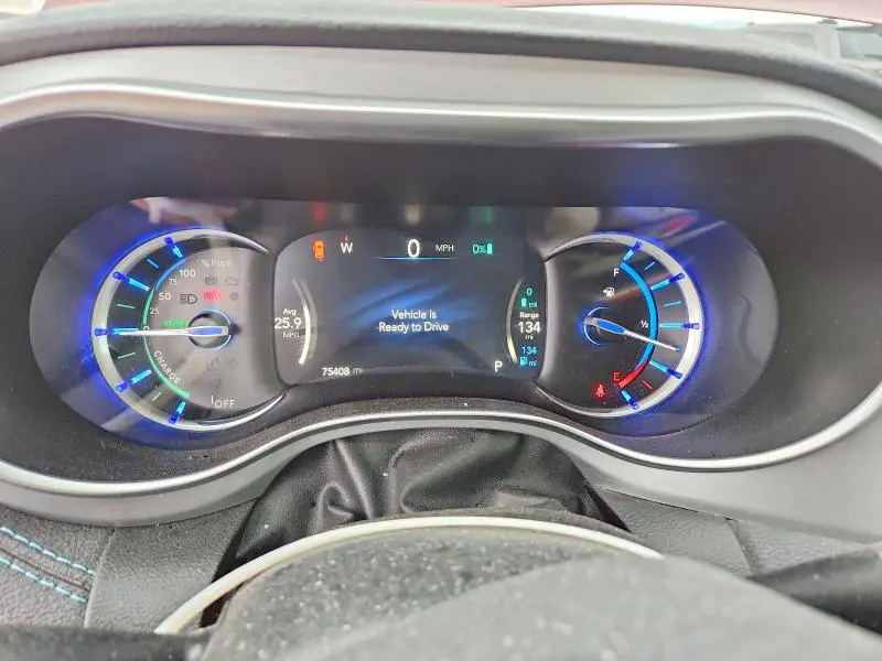 2018 CHRYSLER PACIFICA HYBRID LIMITED  