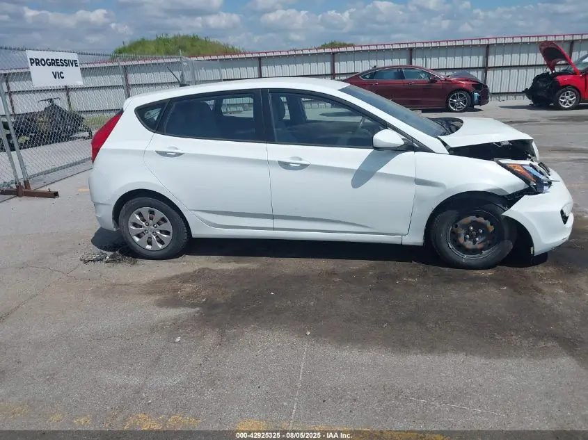 2016 HYUNDAI ACCENT SE