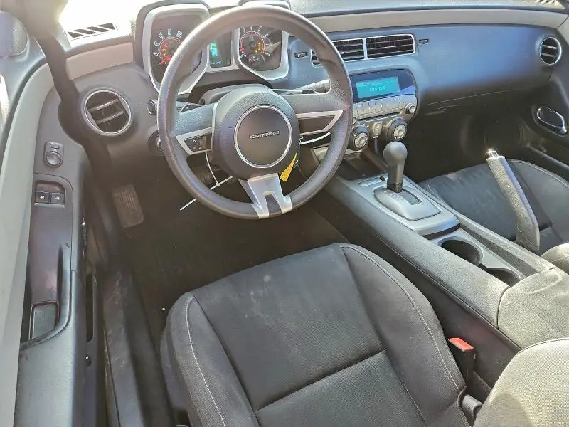 2011 CHEVROLET CAMARO LS  