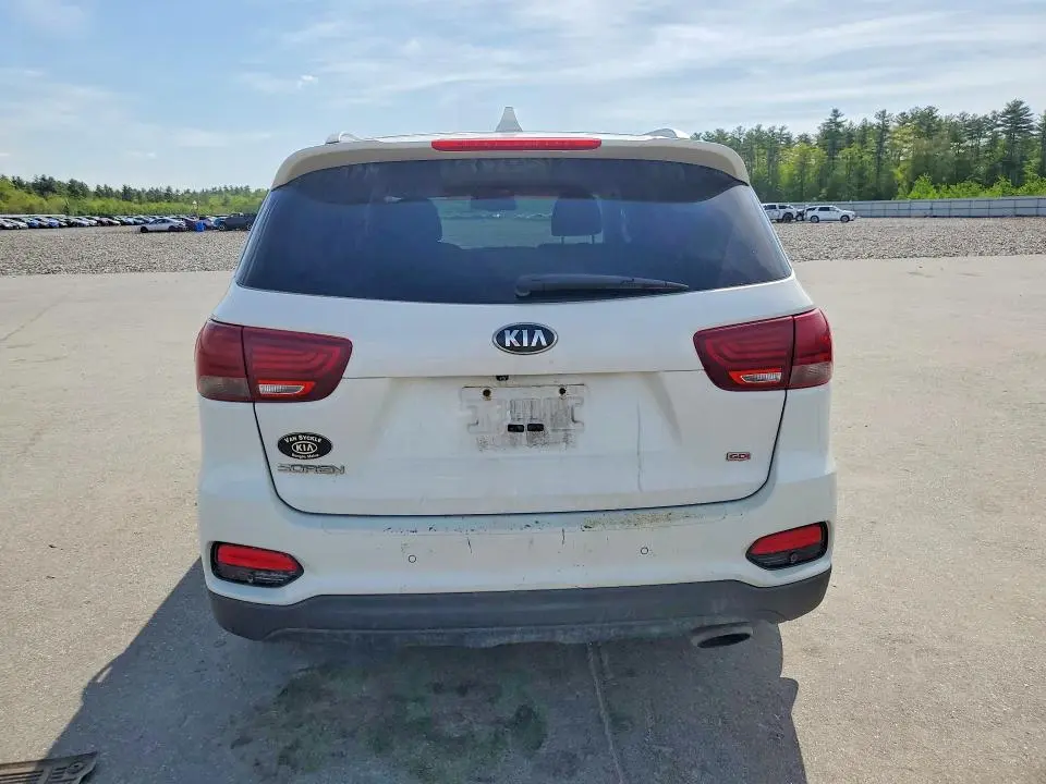 2019 KIA SORENTO LX  