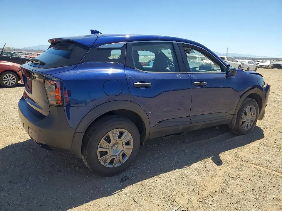 2025 NISSAN KICKS S  