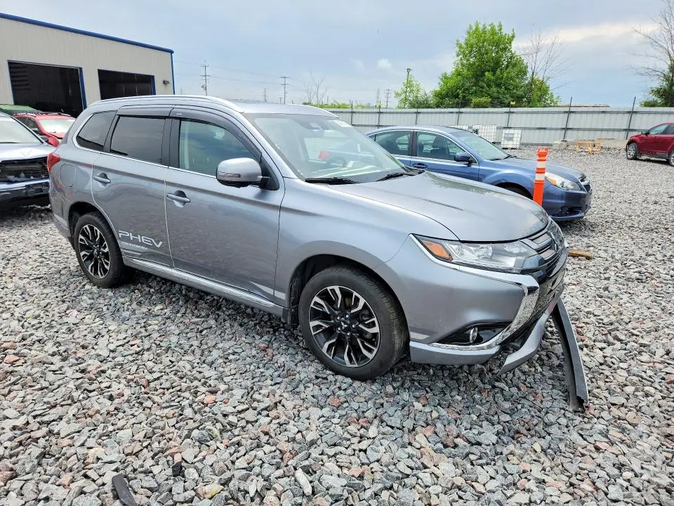 2018 MITSUBISHI OUTLANDER SE  