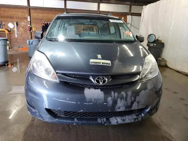 2010 TOYOTA SIENNA CE  
