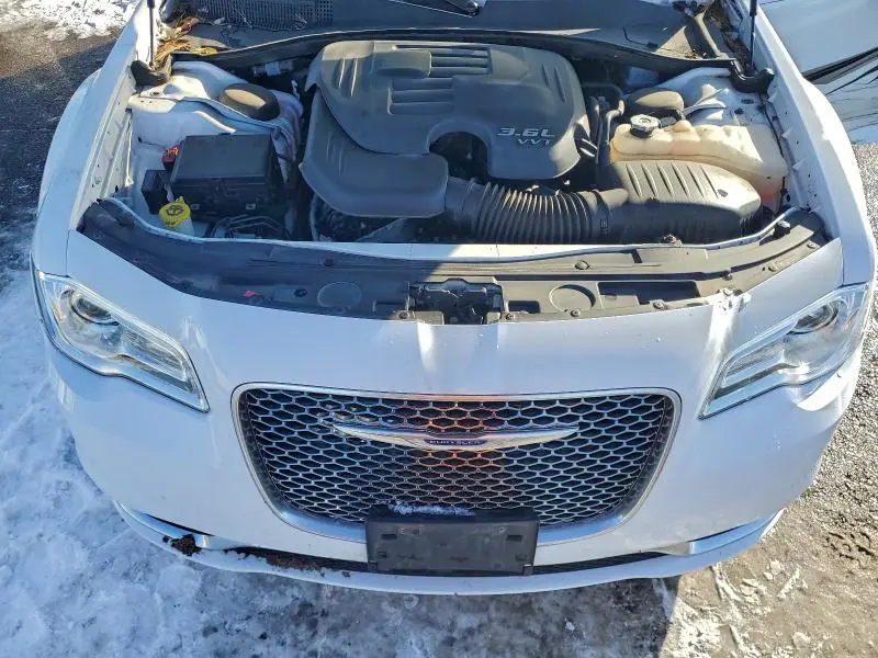 2017 CHRYSLER 300C PLATINUM  