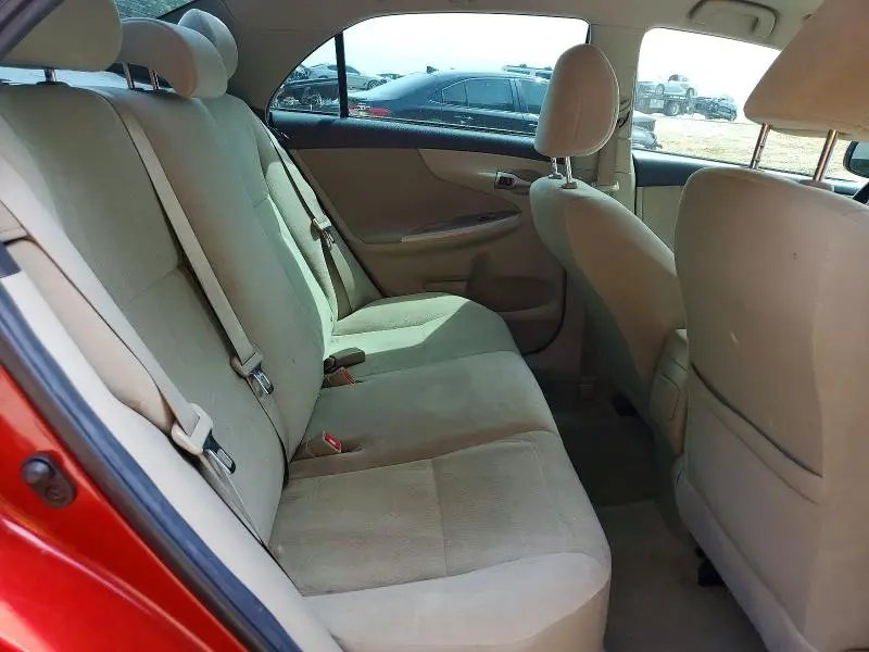 2013 TOYOTA COROLLA LE  