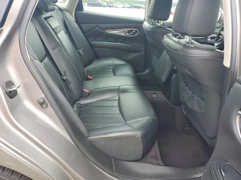 2012 INFINITI M37 BASE  