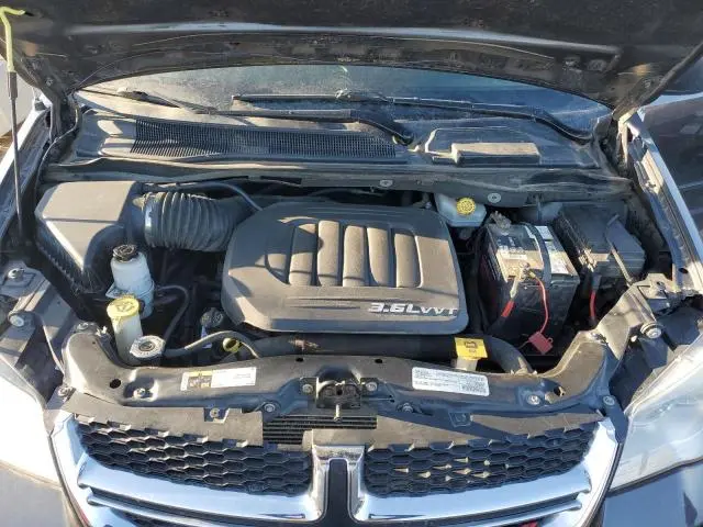 2016 DODGE GRAND CARAVAN SE  