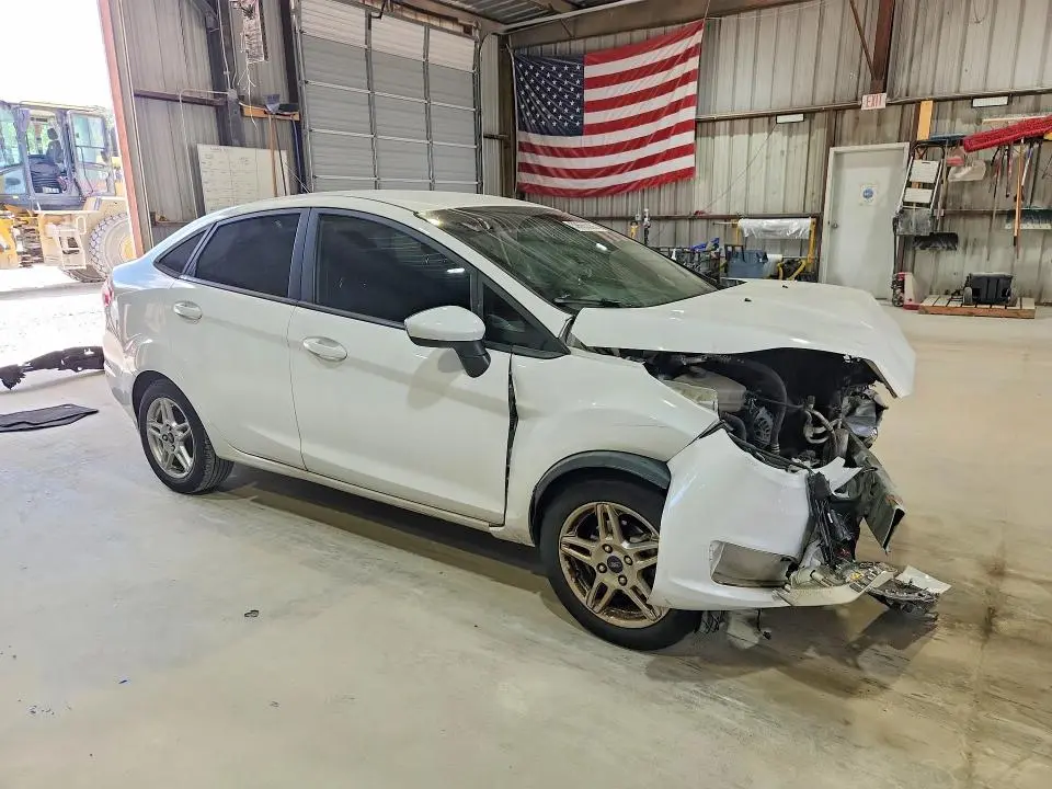 2019 FORD FIESTA SE  