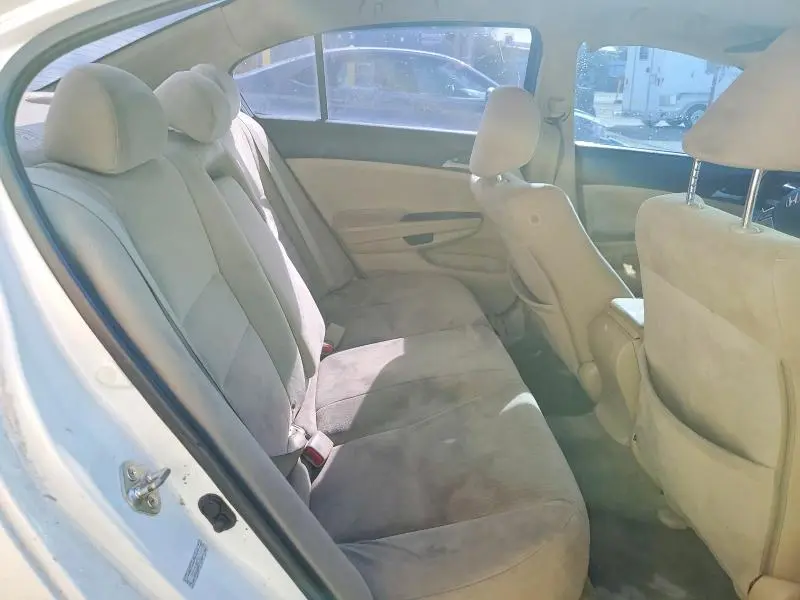 2012 HONDA ACCORD LX  