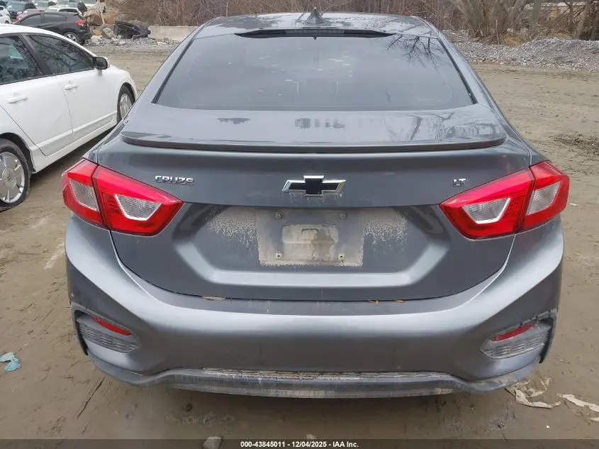 2018 CHEVROLET CRUZE LT AUTO