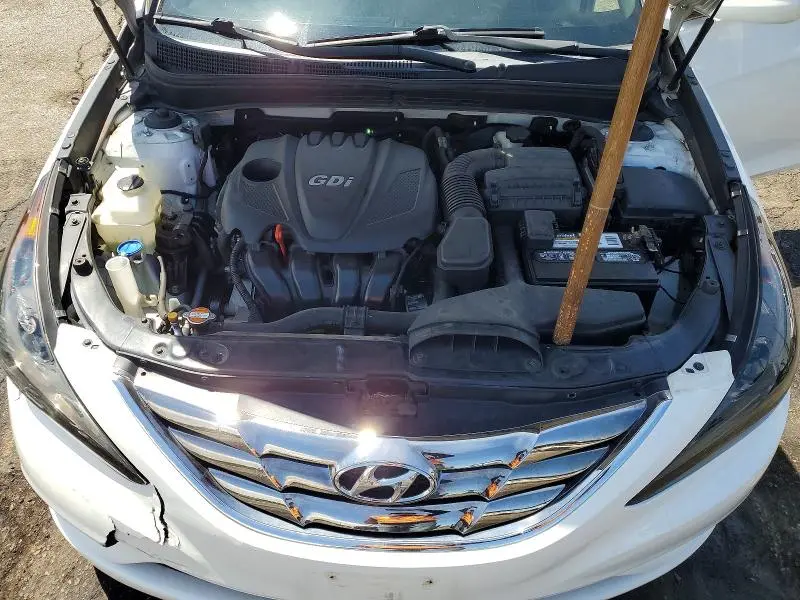 2012 HYUNDAI SONATA SE  