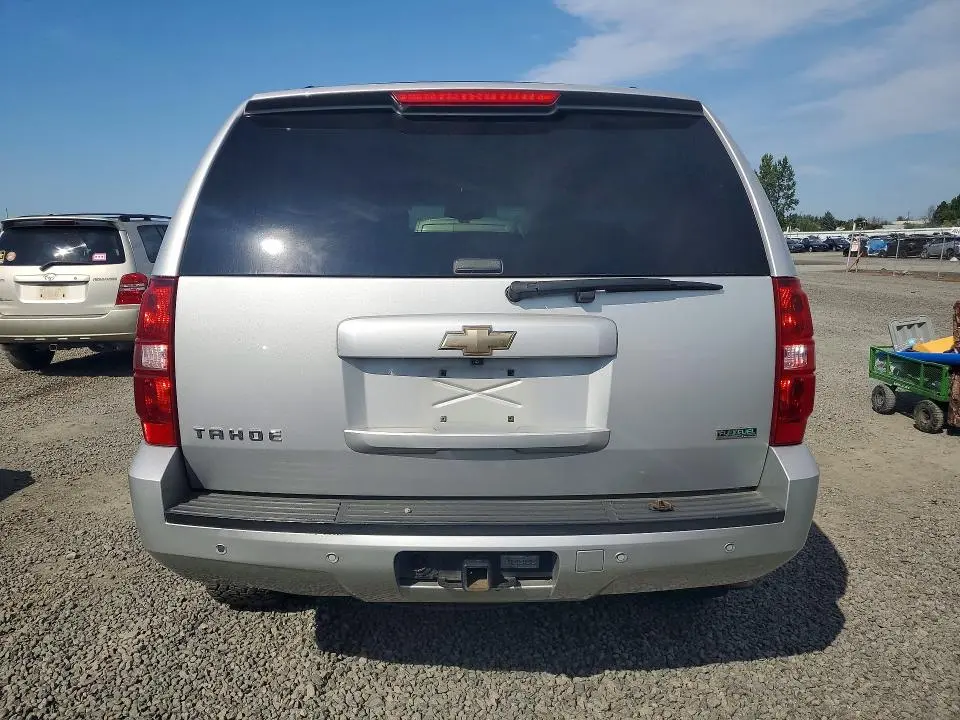 2011 CHEVROLET TAHOE K1500 LT  
