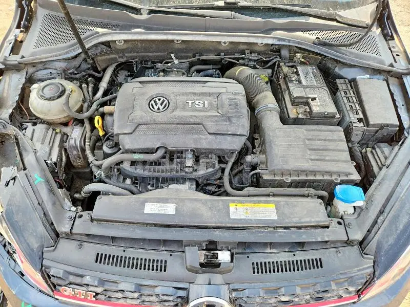 2021 VOLKSWAGEN GTI S  