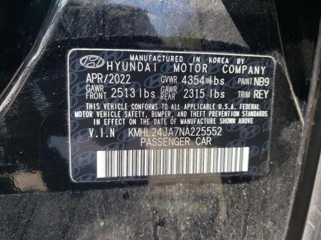 2022 HYUNDAI SONATA SE  