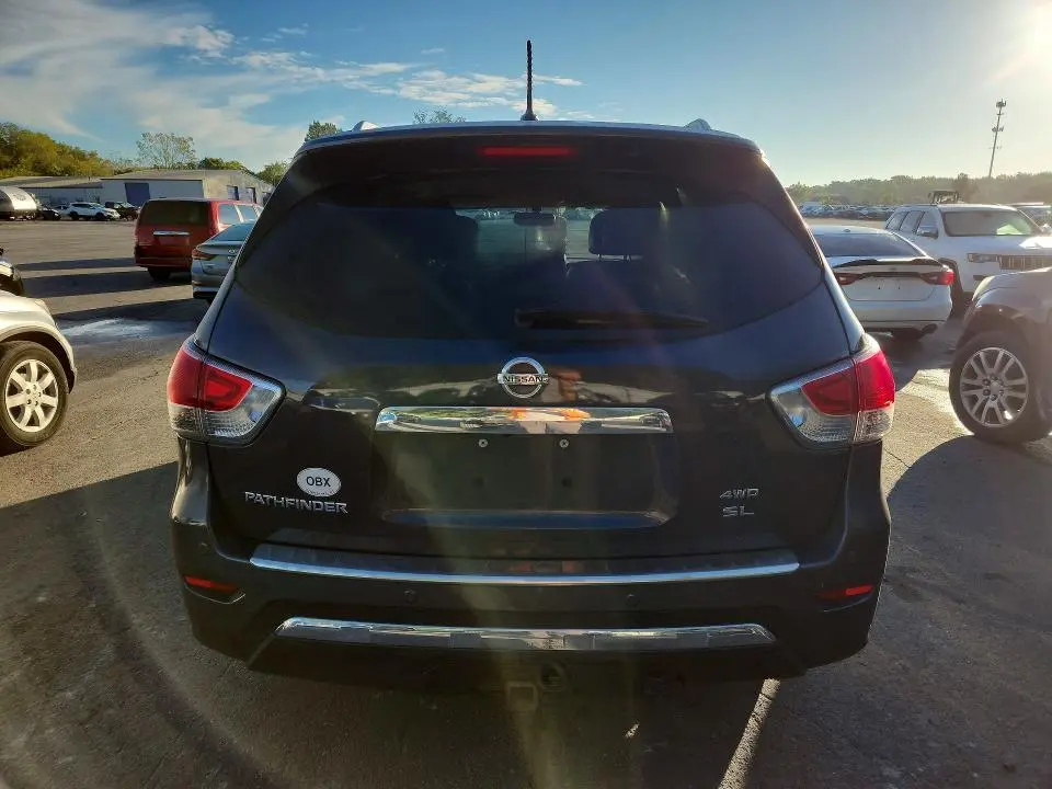 2014 NISSAN PATHFINDER S  