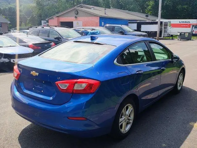 2016 CHEVROLET CRUZE LT  