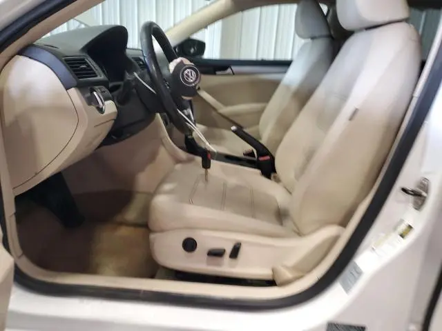 2014 VOLKSWAGEN PASSAT S  