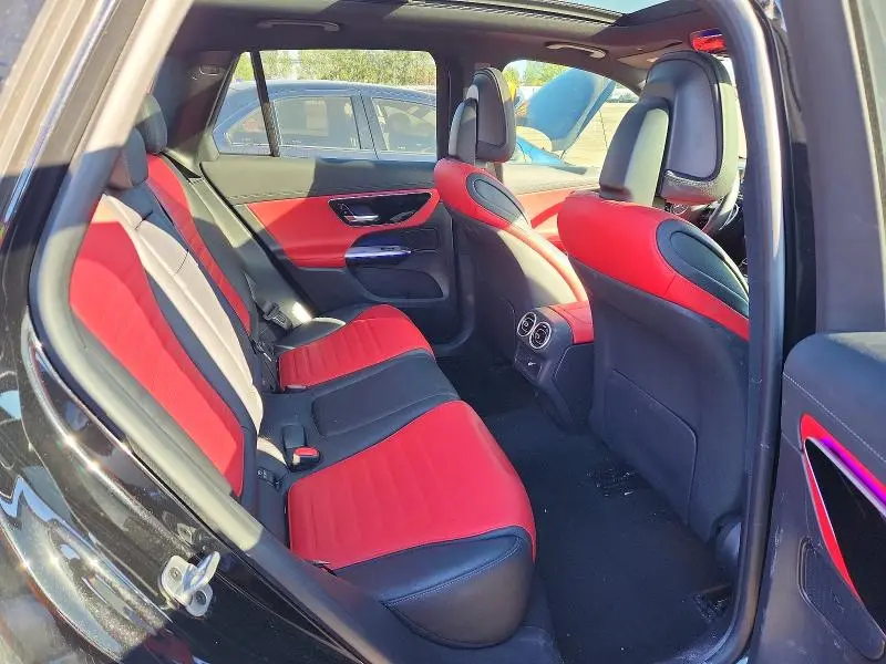 2025 MERCEDES-BENZ GLC 300 4MATIC  