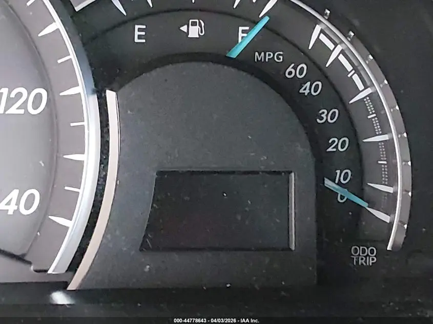 2012 TOYOTA CAMRY XLE