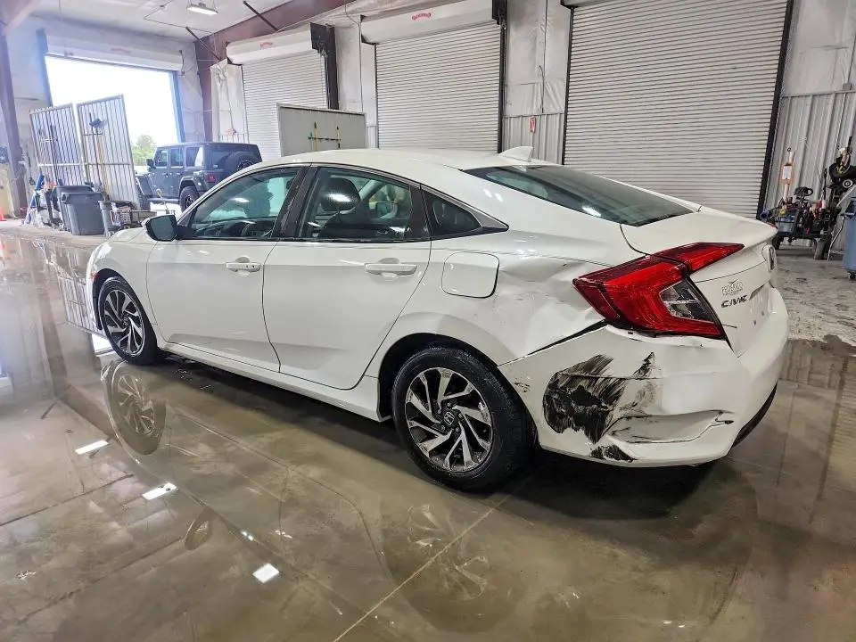 2017 HONDA CIVIC EX  