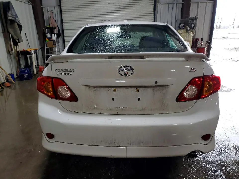 2010 TOYOTA COROLLA BASE  