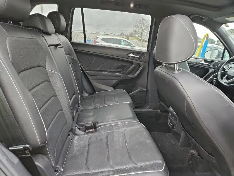 2022 VOLKSWAGEN TIGUAN SEL R-LINE  