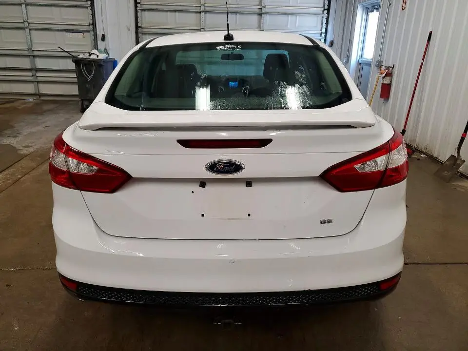 2012 FORD FOCUS SE  
