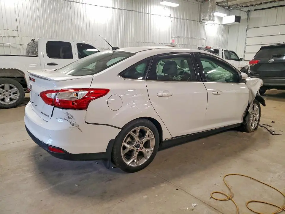 2012 FORD FOCUS TITANIUM  