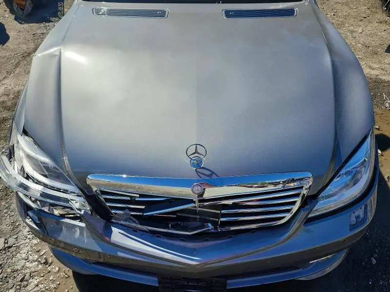 2013 MERCEDES-BENZ S 550  