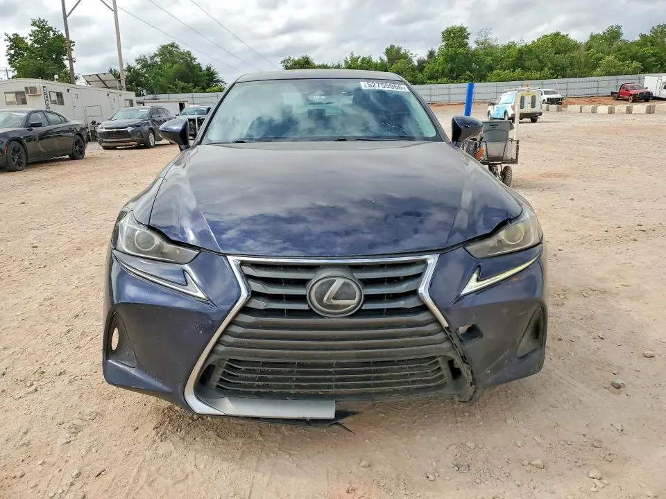 2019 LEXUS IS 300  