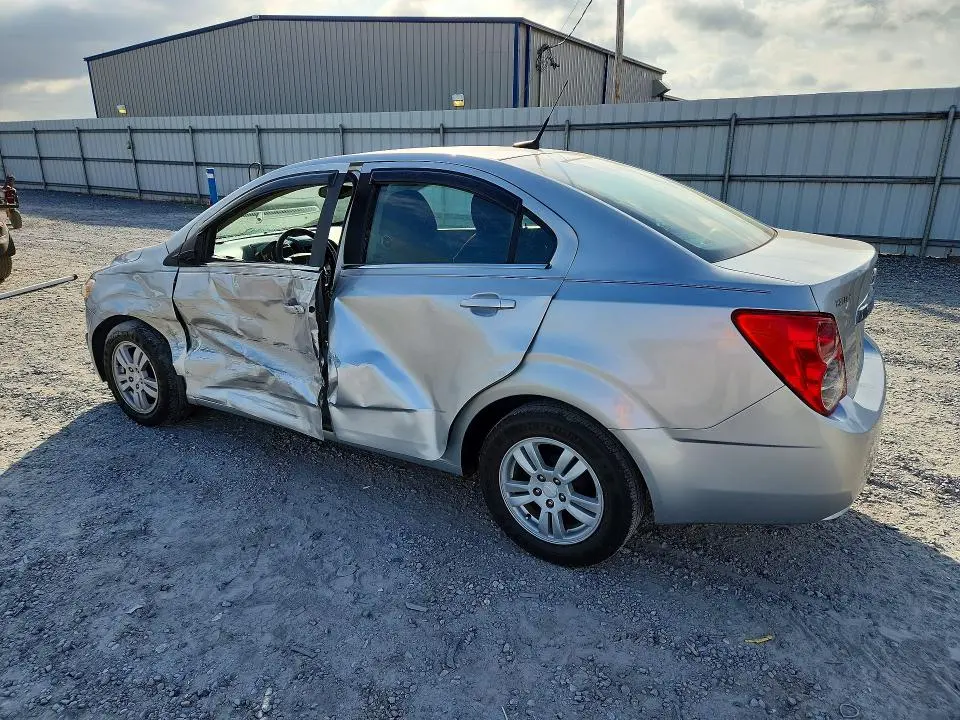 2014 CHEVROLET SONIC LT  