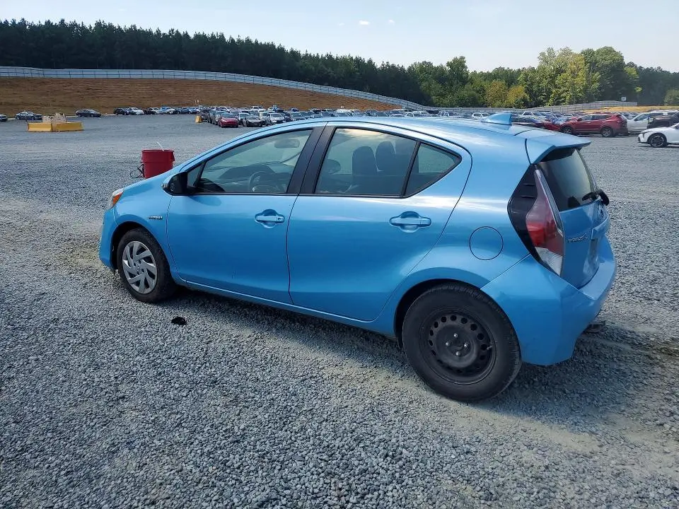 2015 TOYOTA PRIUS C ONE  