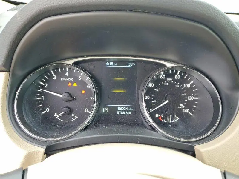 2015 NISSAN ROGUE S  
