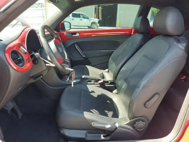 2013 VOLKSWAGEN BEETLE   