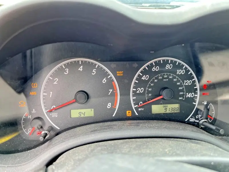 2013 TOYOTA COROLLA LE  