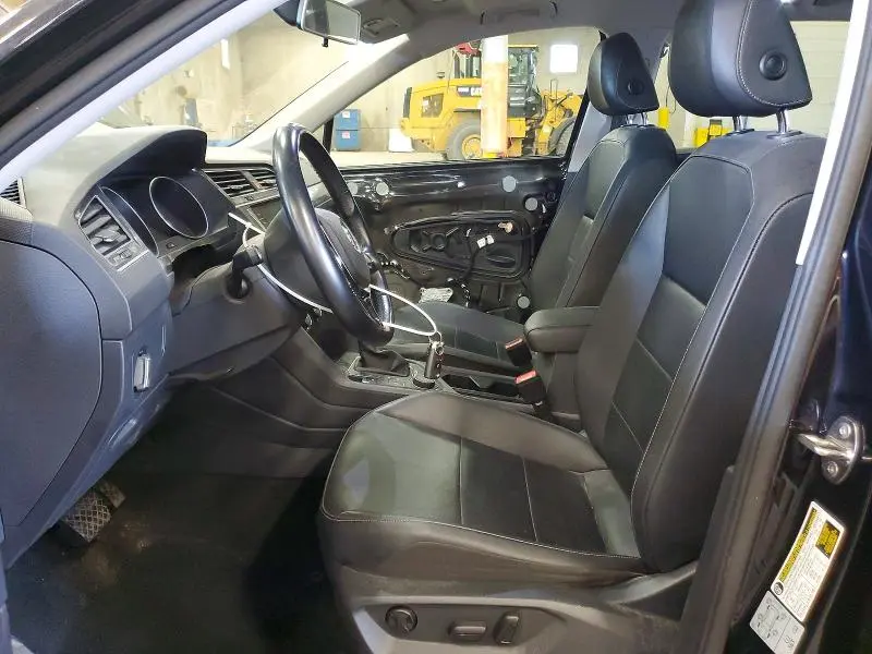 2018 VOLKSWAGEN TIGUAN SE  