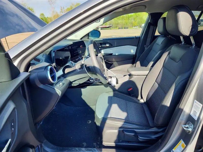 2025 CHEVROLET TRAX 1LT  