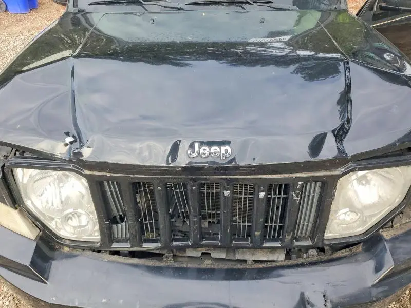 2010 JEEP LIBERTY SPORT  