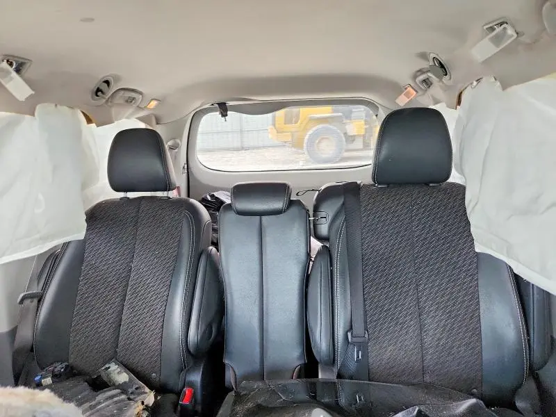2011 TOYOTA SIENNA SPORT  