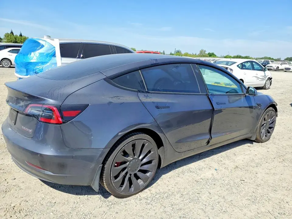 2021 TESLA MODEL 3   