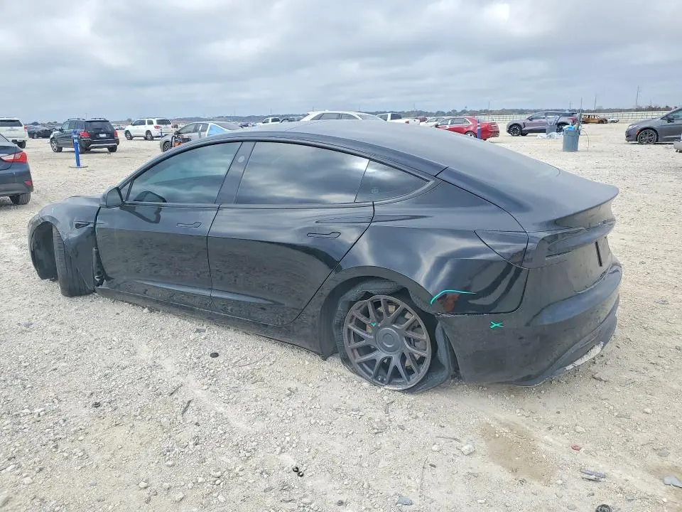 2024 TESLA MODEL 3   