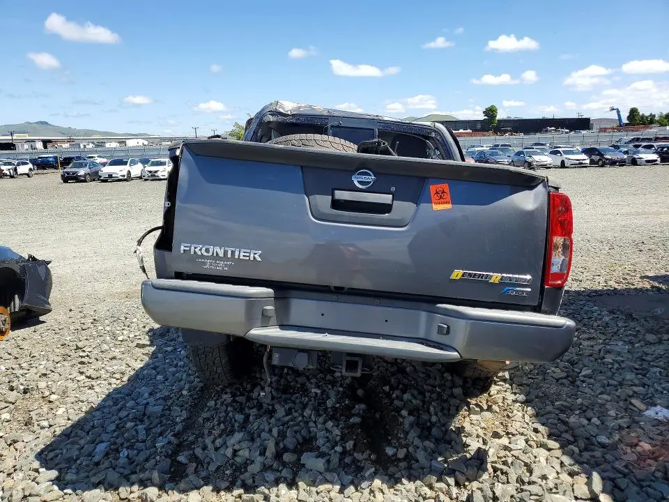 2019 NISSAN FRONTIER DESERT RUNNER  