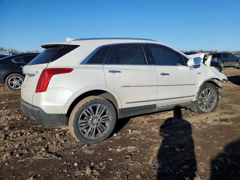 2018 CADILLAC XT5 LUXURY  