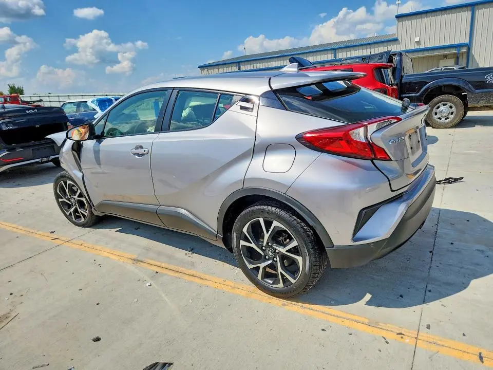 2018 TOYOTA C-HR XLE  