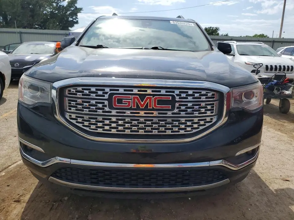 2018 GMC ACADIA DENALI  
