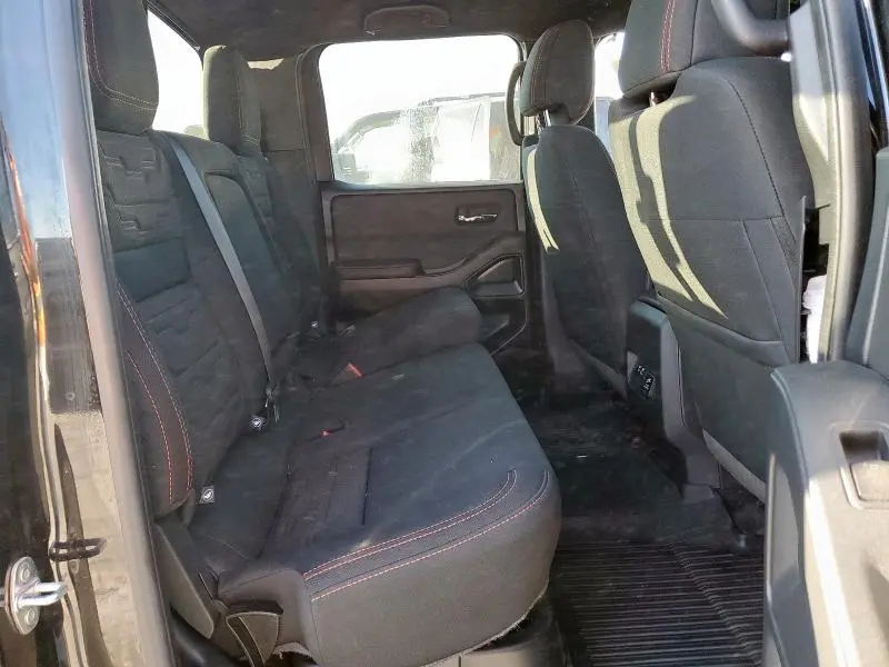 2024 NISSAN FRONTIER S  