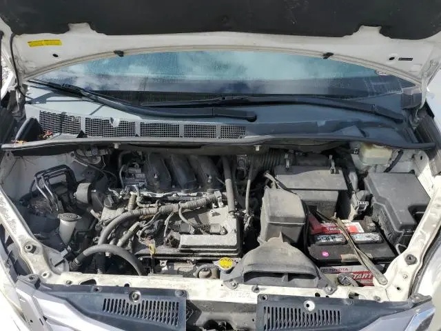 2015 TOYOTA SIENNA XLE  