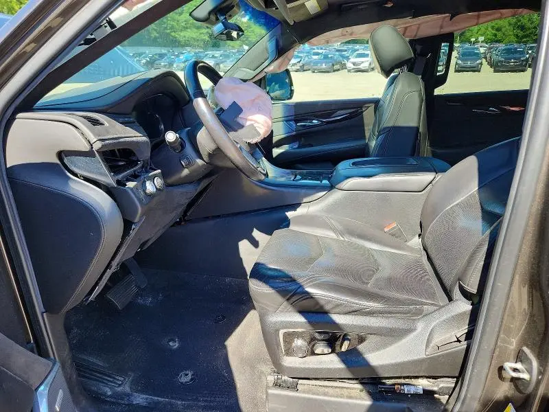 2020 CADILLAC ESCALADE PLATINUM  