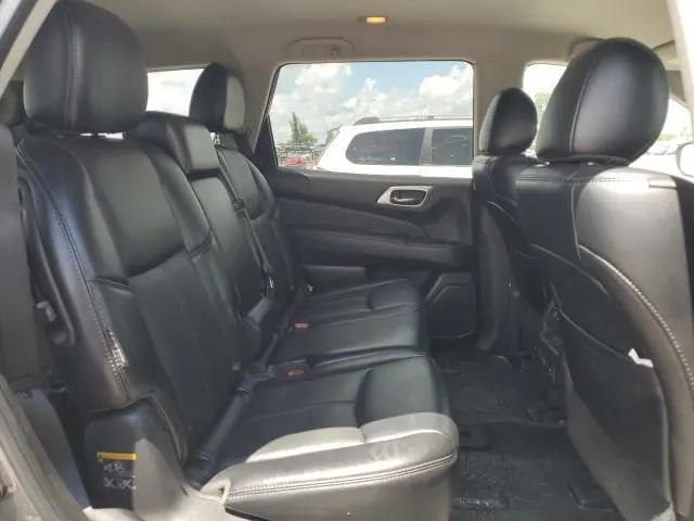 2019 NISSAN PATHFINDER S  