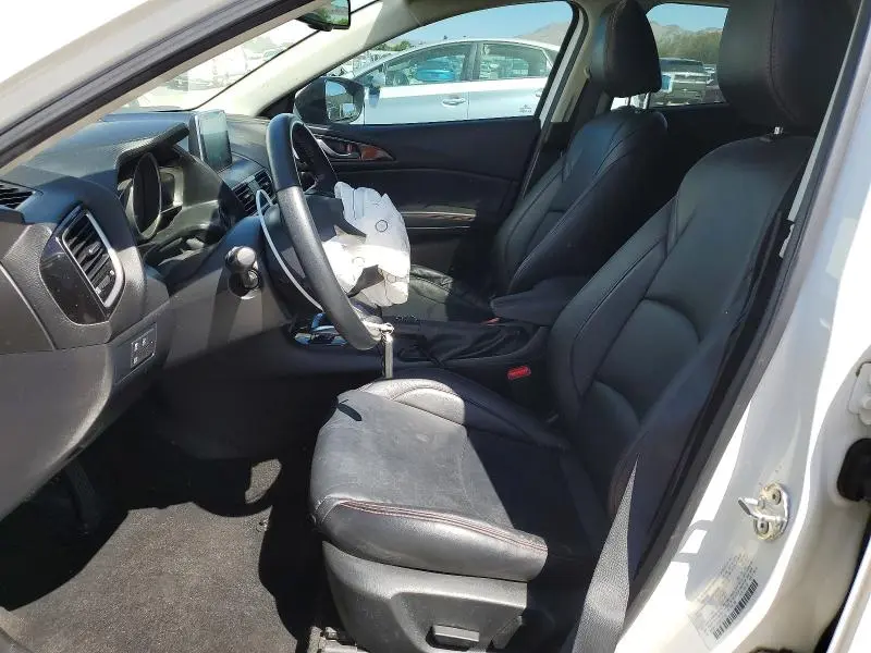 2016 MAZDA 3 GRAND TOURING  